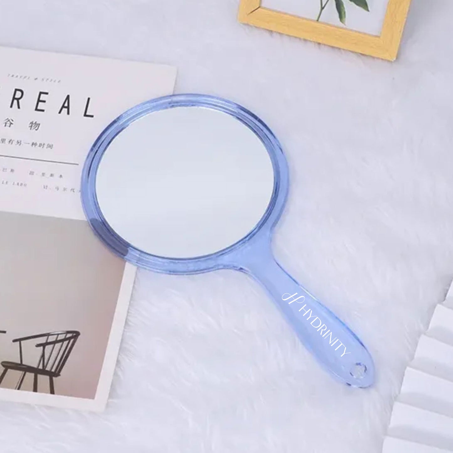 Dual Magnification Handheld Mirror